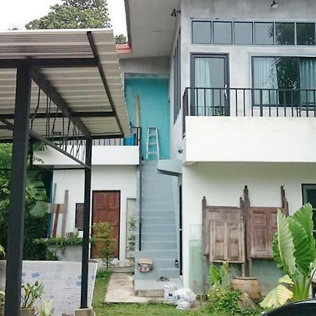 Aree Studio Guesthouse2 방타오 비치 외부 사진